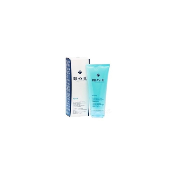 Rilastil Acnestil Mousse Detergente Viso Pelli A Tendenza Acneica 150 ml