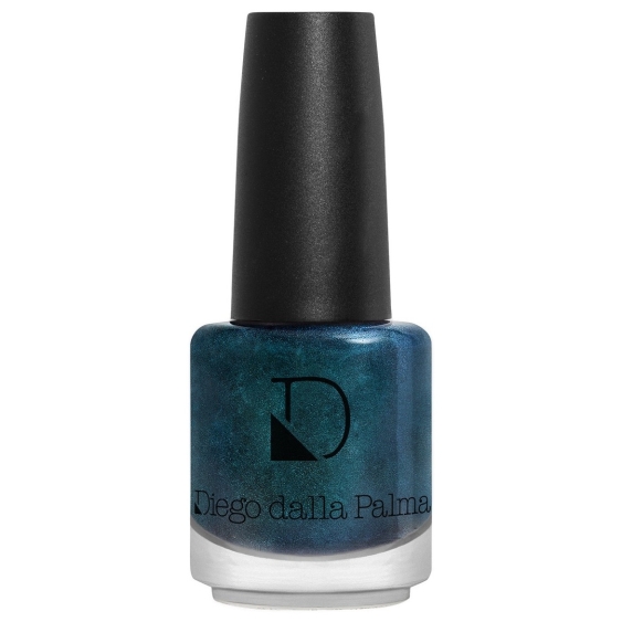 Diego Dalla Palma Hologram Nails