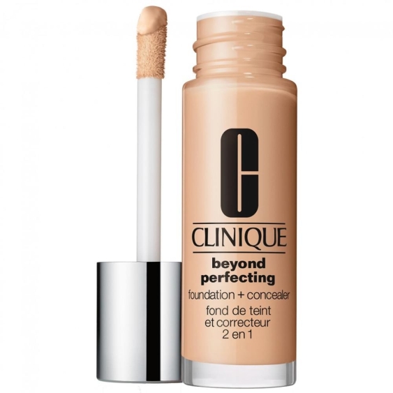 Clinique Beyond Perfecting - 07 CREAM CHAMOIS