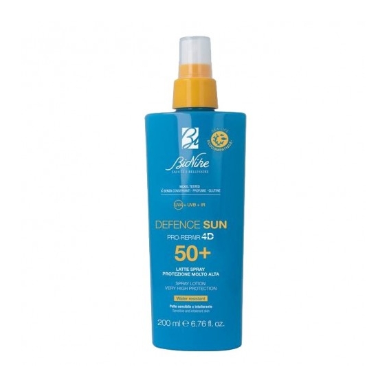 Bionike Crema Solare 50+ SPF Spray Latte Corpo Defence Sun Pro Repair 4D Protezione Molto Alta 200 Ml