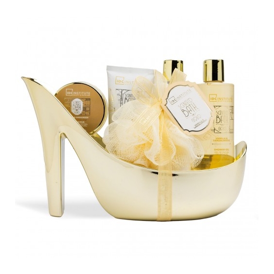 Idc Institute Scented Bath Gold - Gel Doccia 200 Ml + Lozione Corpo 200 Ml + Crema mani 100 Ml + Scrub Corpo 50 Ml + Bath Puff