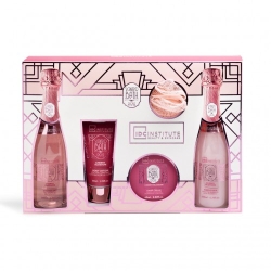 Idc Institute Scented Bath Rose - Gel Doccia 200 Ml + Lozione Corpo 50 Ml + Crema Mani 60 Ml + Bagnoschiuma 200 Ml